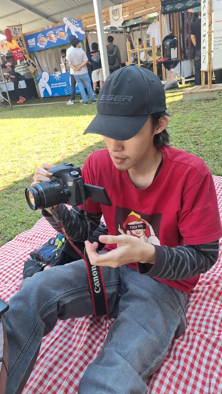 Behind The Scenes 3